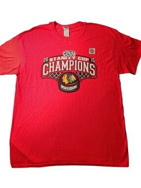 Chicago Blackhawks 2015 Stanley Cup Champions T-Shirt Size Large Red Gildan New